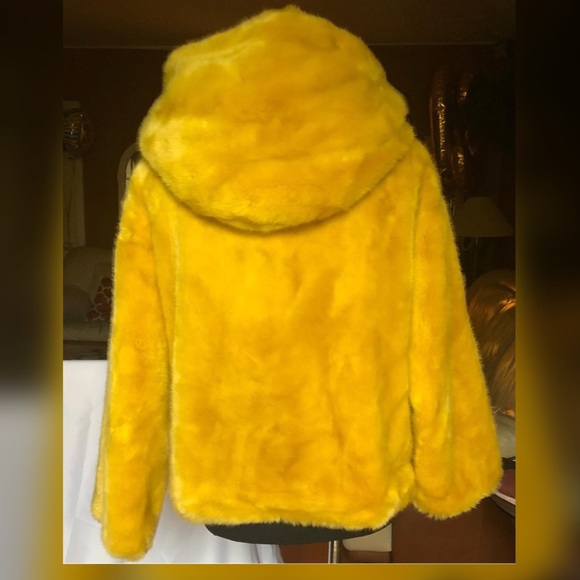 Zara Yellow ғaux ғᴜʀ  jacket - Picture 3 of 4